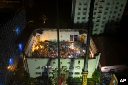 黑龙江齐齐哈尔市一所中学体育馆屋顶坍塌致11人死亡。（2023年6月24日）