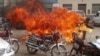 Tây Tạng: Thêm 4 người tự thiêu, hàng ngàn sinh viên biểu tình