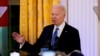 "Au lieu de travailler à rendre meilleure la vie des Américains, leur priorité est de m'attaquer avec des mensonges", a déclaré le président Joe Biden dans un communiqué. (photo d'archives)