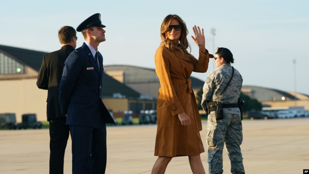 Prva dama SAD Melanija Tramp u vazdušnoj bazi Endrjuz, 1.oktobra 2018.