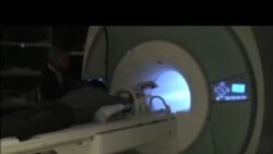 MRI skener stvara pokretnu sliku ljudskih zglobova