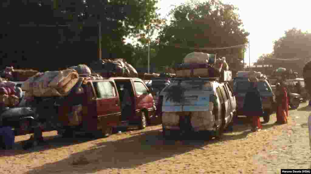 BORNO: Fasinjoji da suka hasala sun kai koke wahen Shehun Borno