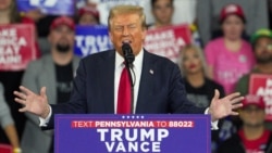 Calon presiden dari Partai Republik dan mantan Presiden AS Donald Trump berpidato selama kampanye di Reading, Pennsylvania, AS, 9 Oktober 2024. (Foto: Jeenah Moon/REUTERS)