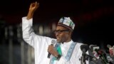 Dan takarar shugabancin kasa kuma tsohon shugaba Muhammadu Buhari kafin ya gabatar da kudurinsa a taron fidda gwani da APC tayi, Disamba 11, 2014.