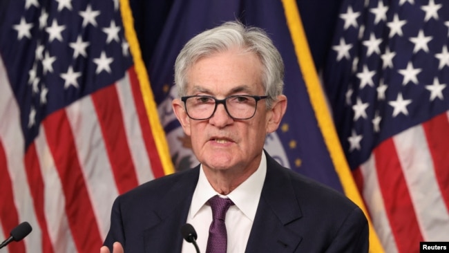 Jerome Powell duke folur në Uashington (18 dhjetor 2024)