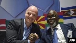 Shugaban NFA, Amaju Pinnick da Shugaban FIFA, Gianni Infantino