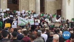 Nouvelles manifestations dans les rues d'Alger contre Bouteflika