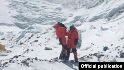 တောင်တက်သမားတို့ရဲ့ အဆင်းခရီး