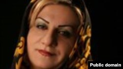 مونیره‌ فه‌یزه‌