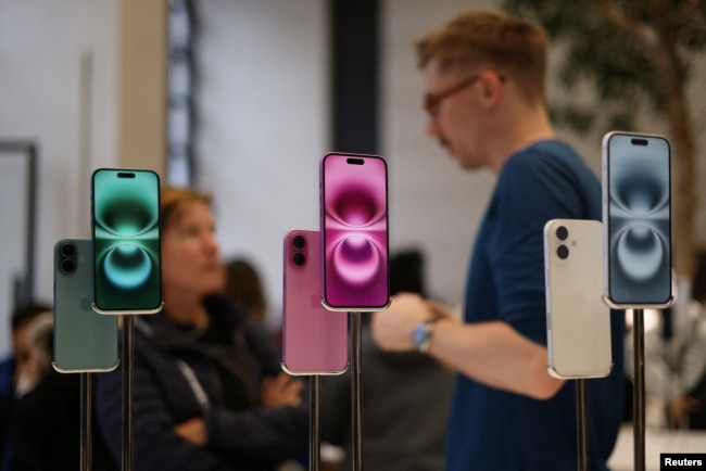 FILE - Apple iPhone 16 smartphones are displayed at a store in London, Britain, October 6, 2024. (REUTERS/Hollie Adams)