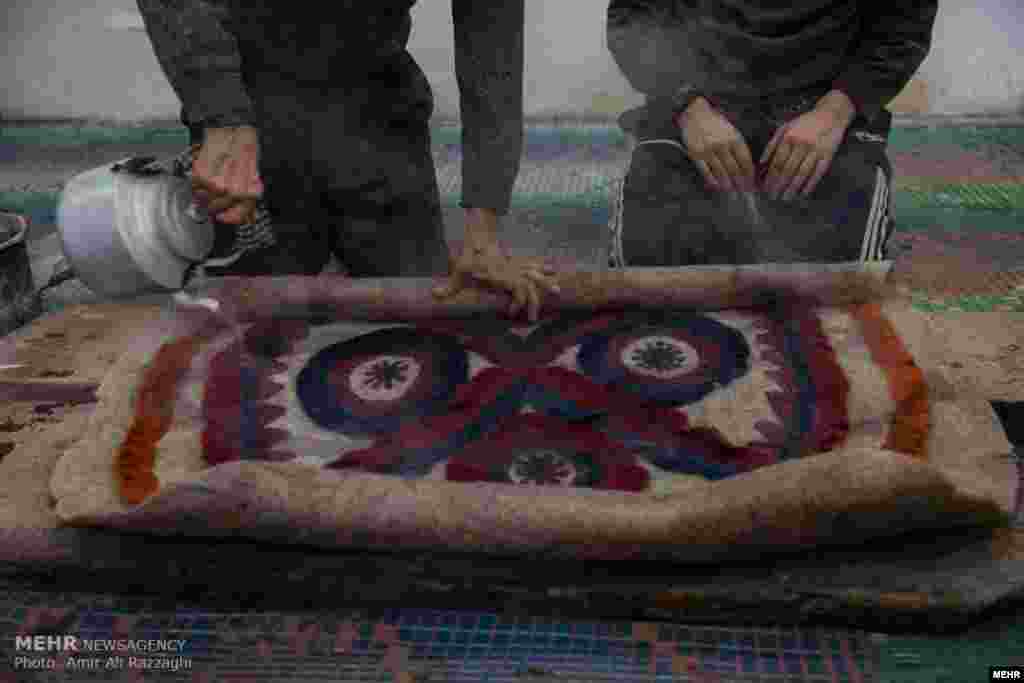 کارگاه نمدمالی در جواهر ده. عکس: امیرعلی رزاقی