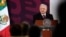 ARCHIVO - Esta imagen publicada por la Presidencia mexicana muestra al presidente de México, Andrés Manuel López Obrador, hablando durante una conferencia de prensa en el Palacio Nacional en la Ciudad de México el 29 de enero de 2024.