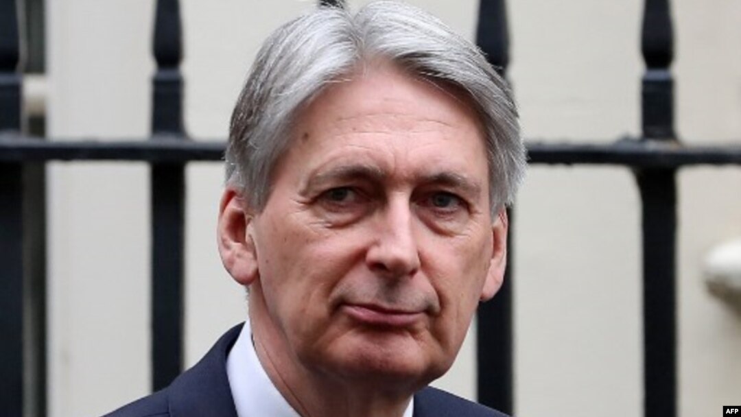 Philip Hammond, ministro de finanzas de May, dice que se está avanzando en las discusiones para asegurar una garantía en el denominado “backstop”.