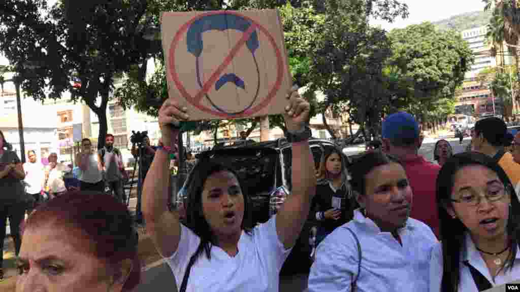 El presidente interino del país, Juan Guaidó, indicó que &ldquo;el objetivo de hoy es que las enfermeras tengan una gran jornada de protesta y exigencia&rdquo;.