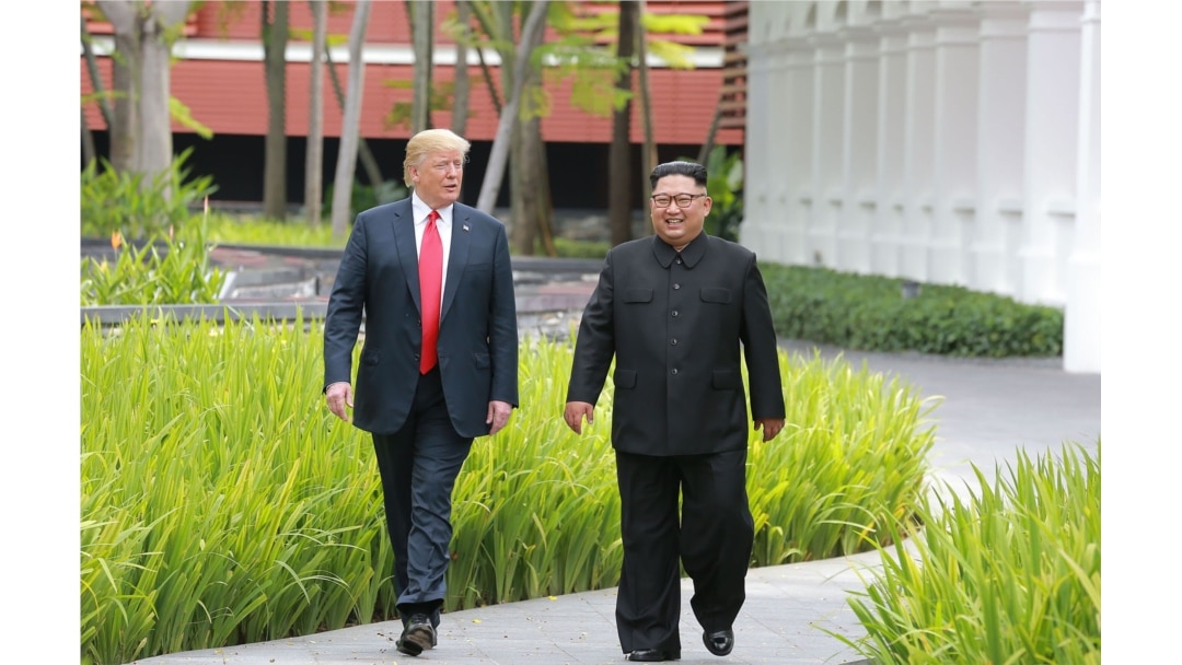 Donald Trump, Kim Jong Un 'Love Letters' Revealed