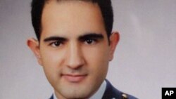 Phi công Hasan Huseyin Aksoy một trong 2 phi công của phản lực bị Syria bắn rơi