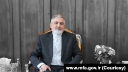 سفیر اخراجی جمهوری اسلامی در استرالیا، احمق صادقی