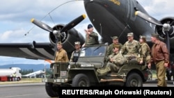 Retired Air Force Col. Gail Halvorsen arrives at an event commemorating the 70th anniversary of the Berlin Airlift in Wiesbaden, Germany, on June 10, 2019. (Courtesy U.S. Army Garrison Wiesbaden/Handout via REUTERS)