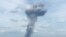 Клубы дыма после взрыва на заводе в Дзержинске, Нижегородская область, Россия, 1 июня 2019 года