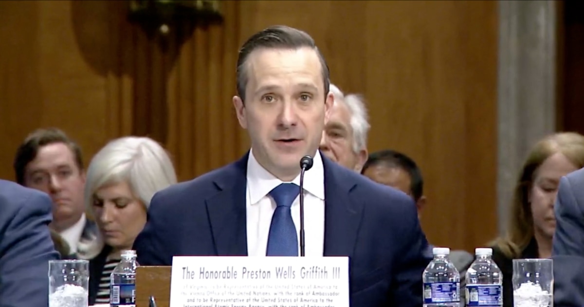 VOA 보도 관련 이미지