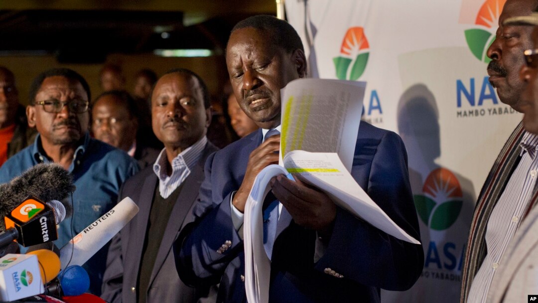 Opozicioni lider i predsednički kandidat Raila Odinga na konferenciji za novinare u Najrobiju