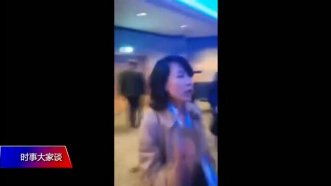 时事大家谈:央视记者大闹英国论坛,中共大外宣“升级版”? 时事大家谈:央视记者大闹英国论坛,中共大外宣“升级版”?