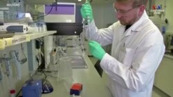 Պատվաստանյութը՝ քաղաքական պայքարի կենտրոնում