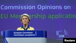 اورزولا فون در لاین، رئیس کمیسیون اروپا - ۱۷ ژوئن ۲۰۲۲ (۲۷ خرداد ۱۴۰۱)
