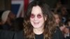 Diagnóstico de Ozzy no es una sentencia de muerte, afirma su esposa Sharon.