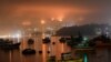 Un incendio forestal se observa en Dichato, cerca de Concepción, en Chile, el 5 de febrero de 2023.