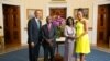 Presidente Barack Obama e a Primeira-dama Michelle Obama com José Mário Vaz, Presidente da República da Guiné-Bissau, e a Primeira-dama Rosa Teixeira Goudiaby Vaz.