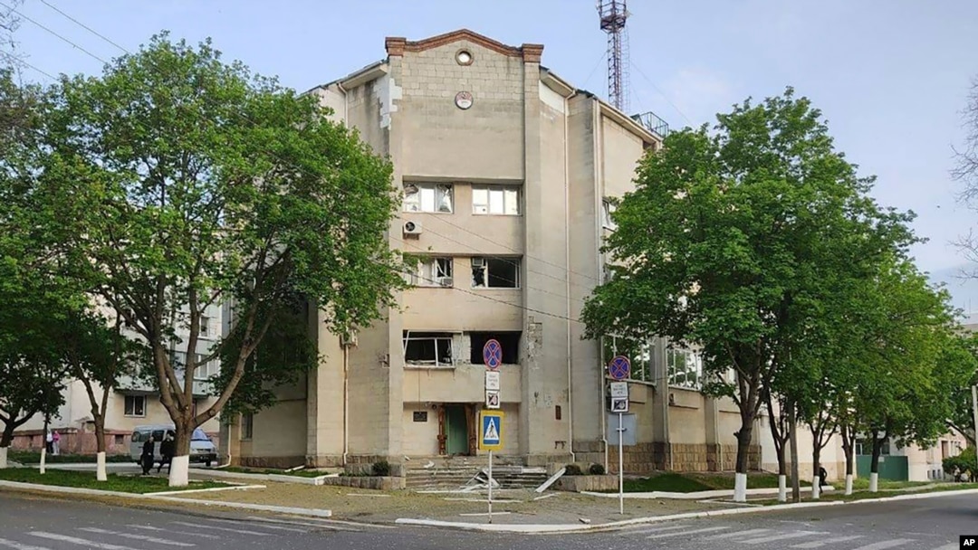 Поврежденное здание Министерства государственной безопасности в Тирасполе - столице отколовшегося Приднестровья, спорной территории, непризнанной международным сообществом. 25 апреля 2022 г.