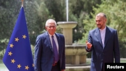 جوسپ بوریل، رییس پالیسی خارجی اتحادیهٔ اروپا، وحسین امیرعبداللهیان وزیر خارجه، ایران، در تهران