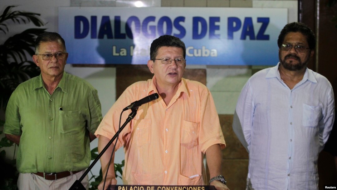 Các thương thuyết gia của Lực lượng Vũ trang Cách mạng Colombia (FARC) tại Havana, ngày 23/8/2013.