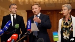Ленид Кучма на переговорах по урегулированию ситуации в Украине в Минске. 20 сентября 2014 г.