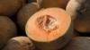 دکانوں پر رکھے کٹے ہوئے پھل کھانے سے گریز کیا جائے؛ امریکی محکمۂ صحت