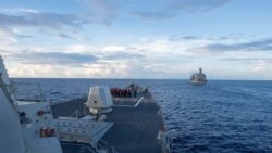 ཨ་རིའི་དམག་གྲུ་ལྷོ་རྒྱ་ནག་རྒྱ་མཚོའི་ནང་དུ་སྐོར་གཡེང་ལ་བསྐྱོད་པ།