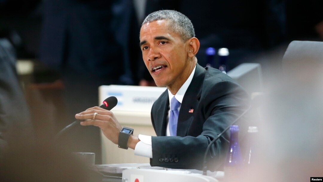 U.S. President Barack Obama opens the first opening plenary session as world leaders gather at the Nuclear Security Summit in Washington April 1, 2016. 