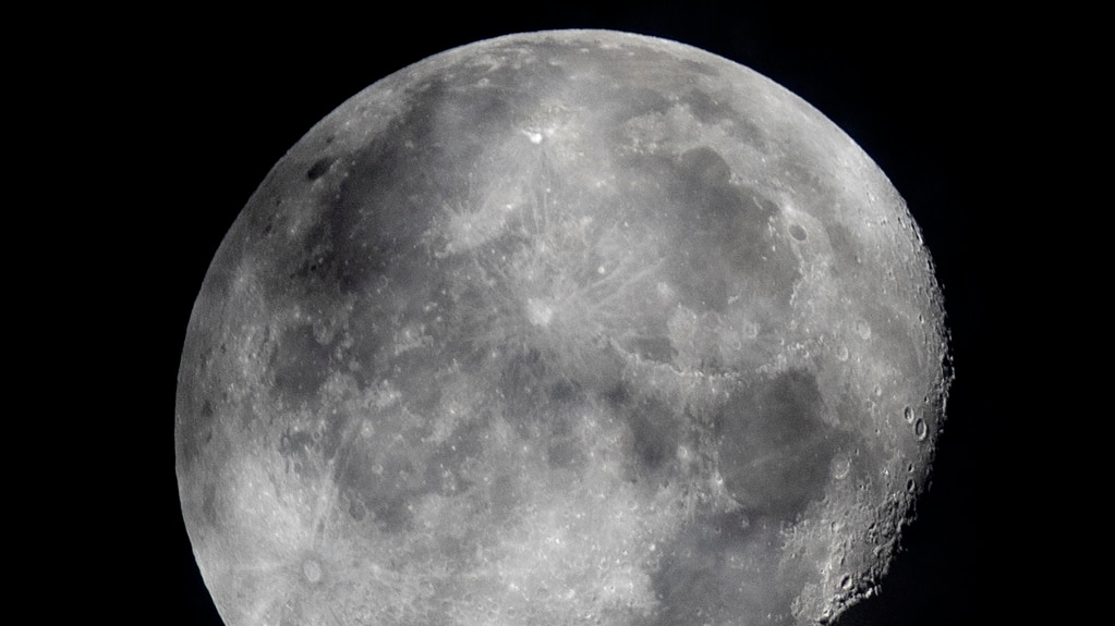 Study: Water Sources on Moon More Widespread than Thought