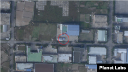 개성공단 공장부지에서 발견된 한국 버스. 사진=Planet Labs