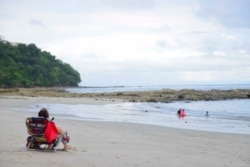 El turismo de sol y playa es la piedra angular de la industria, ampliar el horario de visitación permite al país continuar reactivando el empleo.Foto cortesía ICT.