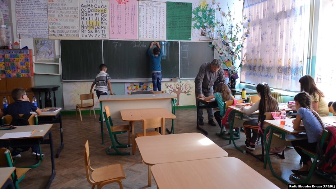 Iz godine u godinu, sve je manje učenika i u osnovnim i u srednjim školama