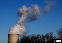 یک نیروگاه سیکل ترکیبی توربین گازی در دروگنبوس، بلژیک