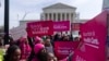 ¿Qué es la ley EMTALA y cómo su caso ante la Corte Suprema podría influir en el acceso al aborto en EEUU?