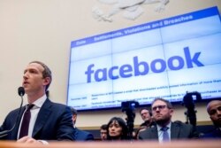 Mark Zuckerberg akihojiwa na Kamati ya Huduma za Fedha ya Baraza la Wawakilishi Capitol Hill, Washington, Oct. 23, 2019.