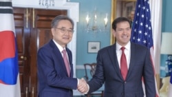 마르코 루비오 국무장관이 3일 워싱턴에서 조현 한국 외교부 장관과 만나 악수하고 있다. (사진: 국무부 X 계정)