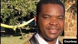 Gweta VaJames Bayanai vari kubatsira mhuri dzakasiyanasiyana kumusha kusanganisira nevasungwa vari kumajeri.