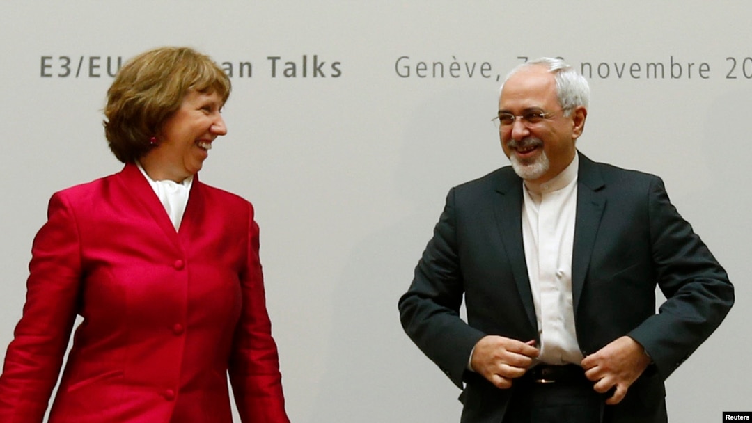 Yevropa Ittifoqi Tashqi ishlar vaziri Ketrin Eshton, Eron Tashqi ishlar vaziri Javod Zarif. Jeneva, 7-noyabr, 2013-yil.
