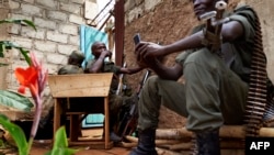 Les soldats se rassemblent à la base de Kibirizi, dans le territoire de Ruthshuru, au Nord-Kivu, le 5 mai 2018