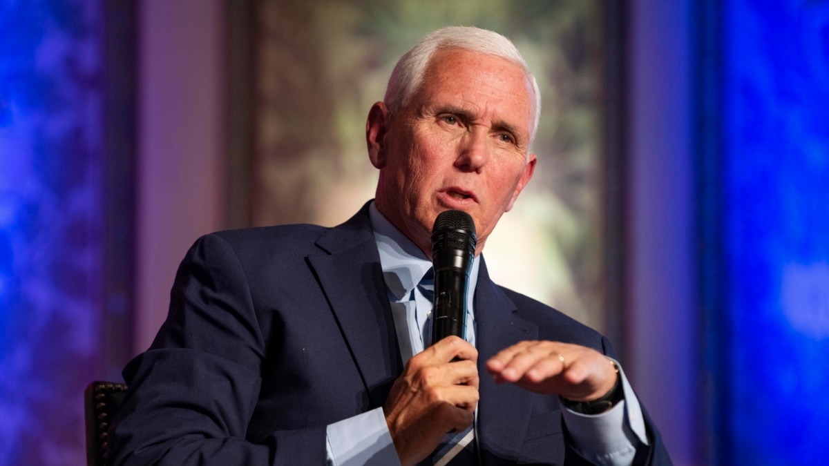 台湾绝不能陷落：彭斯撰文批评特朗普涉台言论为孤立主义